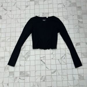 Pacsun Cropped Long Sleeve Shirt